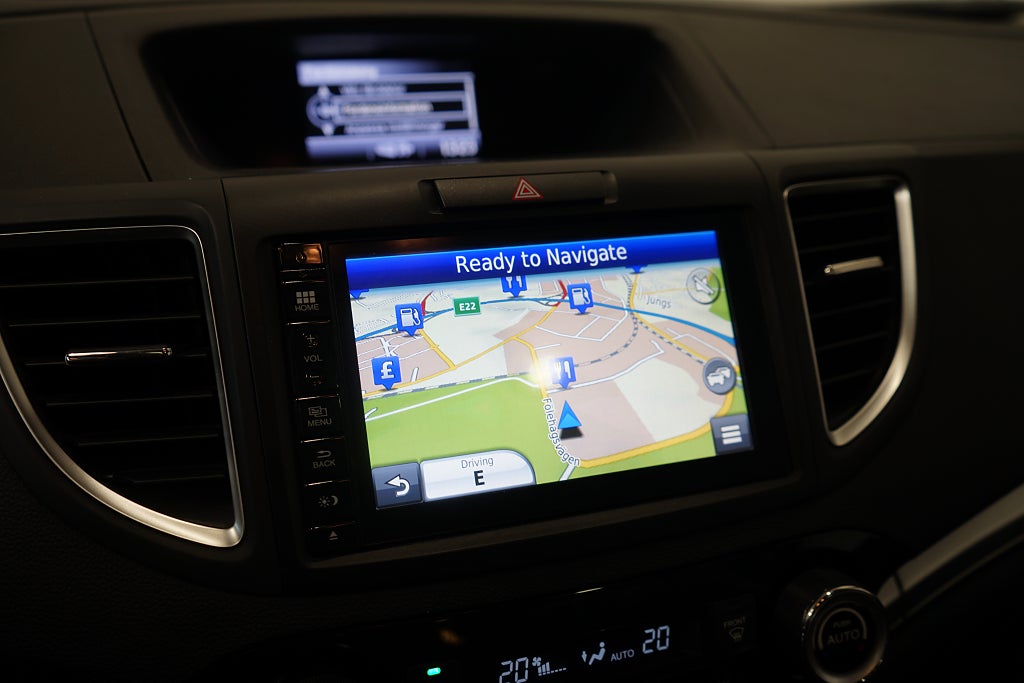 Honda CR-V 2.0 4WD Executive AWD Dragkrok B-Kamera 155hk