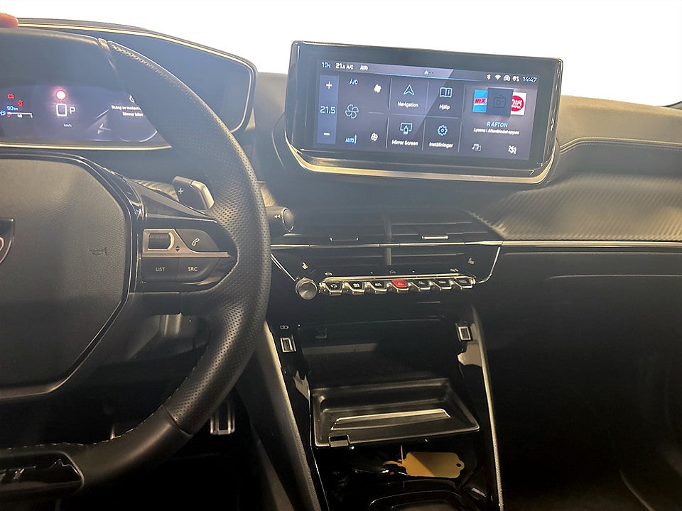 Bild på Peugeot 2008 GT 1.2 PT 130hk Aut B-KAMERA CARPLAY