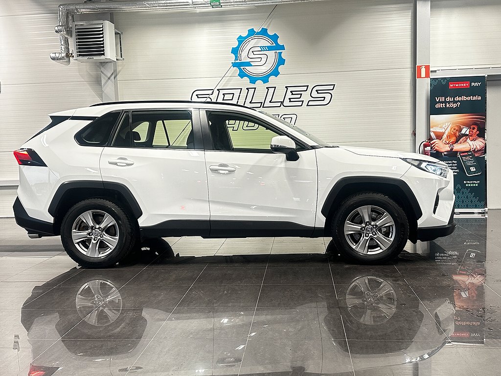 Toyota RAV4 Hybrid AWD-i E-CVT Active Euro 6