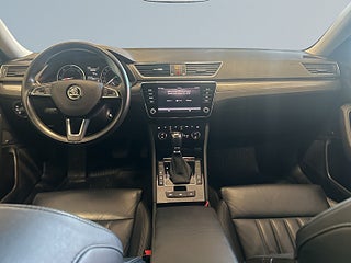 Skoda Superb Kombi 2.0 TDI 4×4 Business Style Drag Dvärme CANTON S&V – bild 8