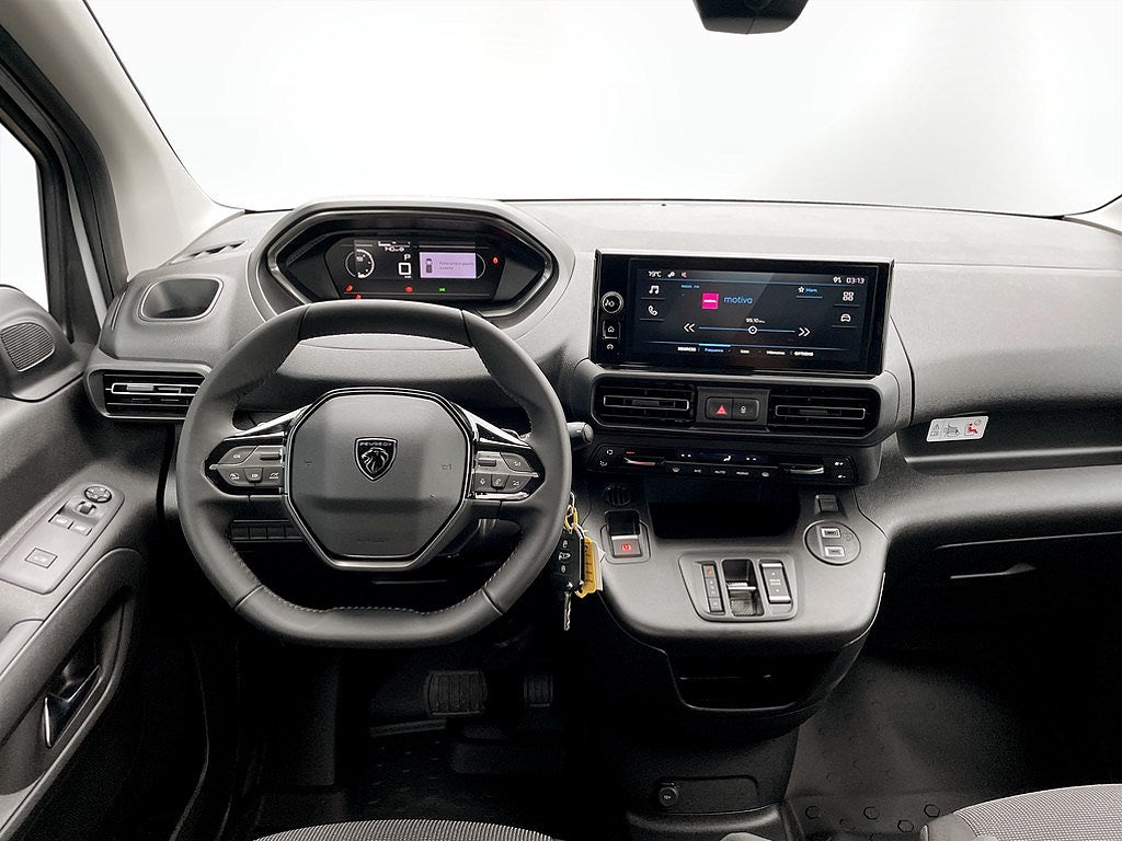 Bild på Peugeot Partner Crew Cab 1,5 BlueHDi 130hk Aut - EDITION! SERVICE & VINT