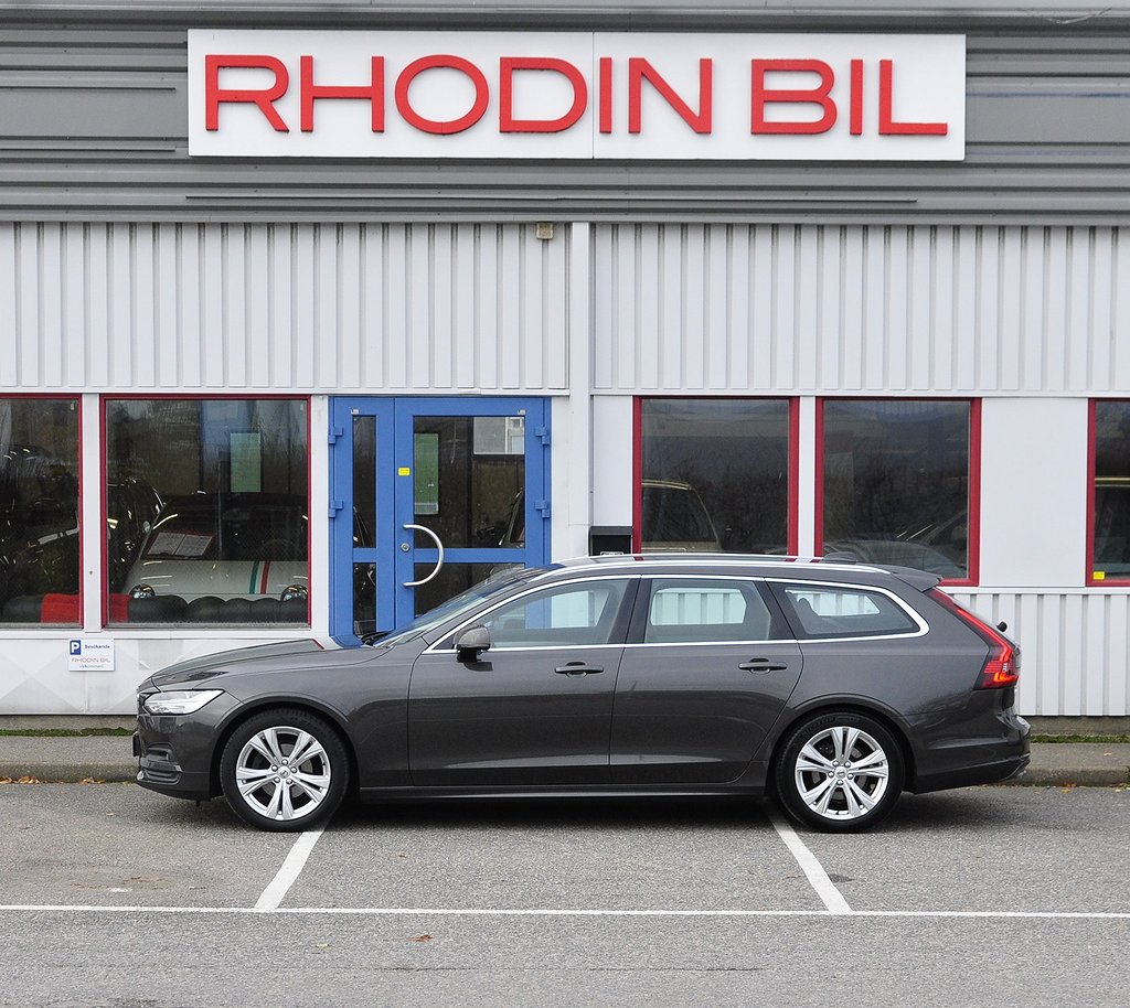 Volvo V90 D4 AWD Automat HarmanKardon GPS Drag Värmare Moms