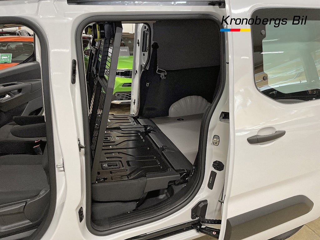 Peugeot Partner Crew Cab 130hk Diesel Automat *Demo*  – bild 10