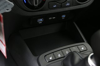 Halvkombi Hyundai i10 16 av 19