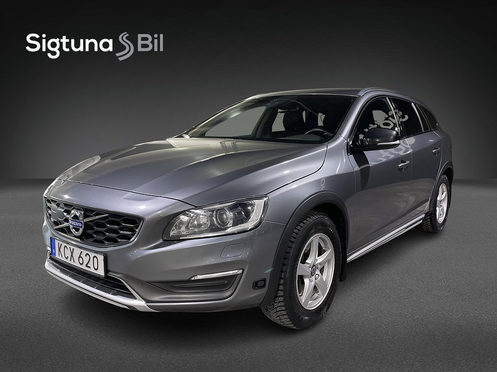 Volvo V60 Cross Country D4 AWD Momentum B-kamera P-värmare 