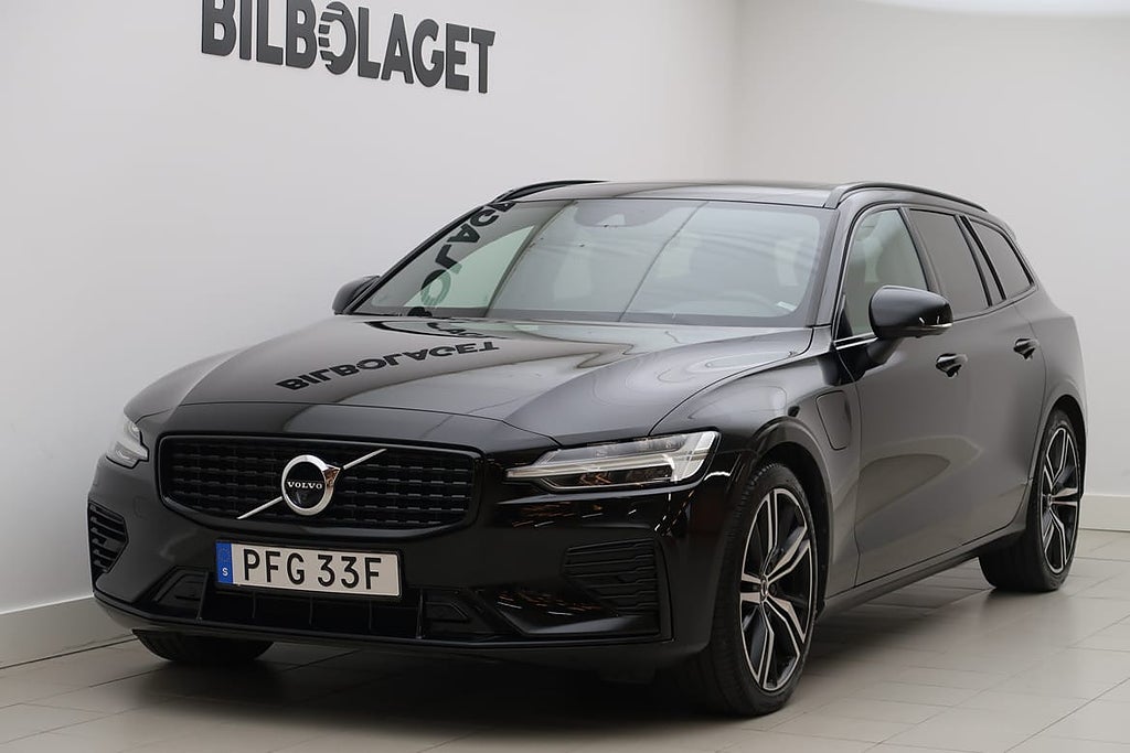 Volvo V60 Recharge T8 II R-Design Drag/Panorama/Navi/H&K