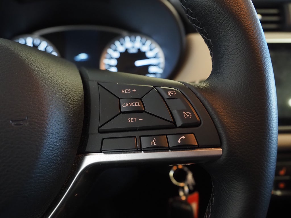 Nissan Micra N-TECH 92hk  1 ägare | Moms | CarPlay | 2022