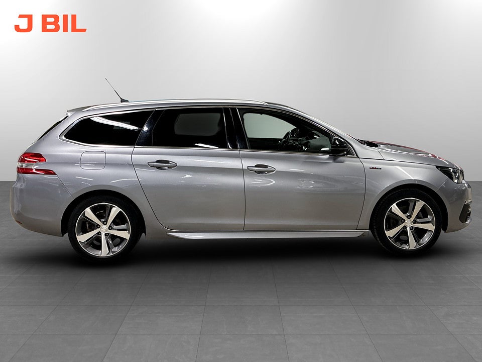 Bild på Peugeot 308 SW GT-Line 1.2 PT 130hk BACKSENSORER