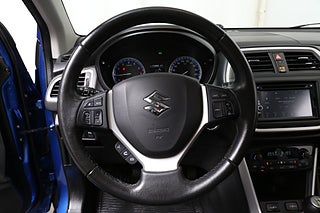 SUV Suzuki S-Cross 18 av 27