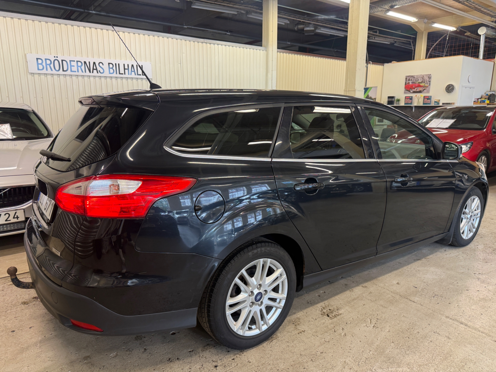Ford Focus 2013, bild 2/46