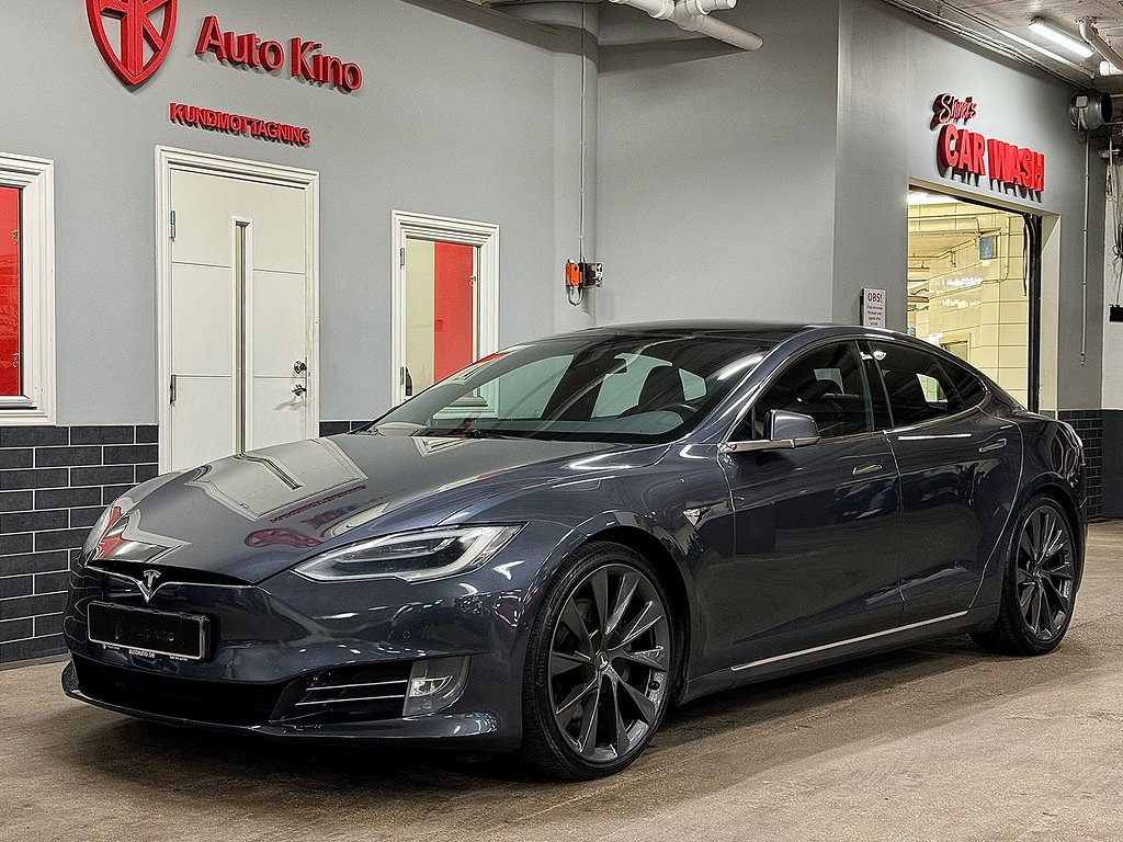 Tesla Model S Raven AWD Luftfjädring Auto Pilot MOMS 