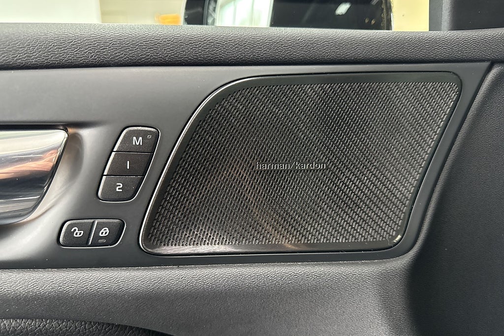 Volvo V60 2019 - miniatyr 12