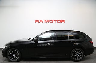 Kombi BMW 330e 3 av 28