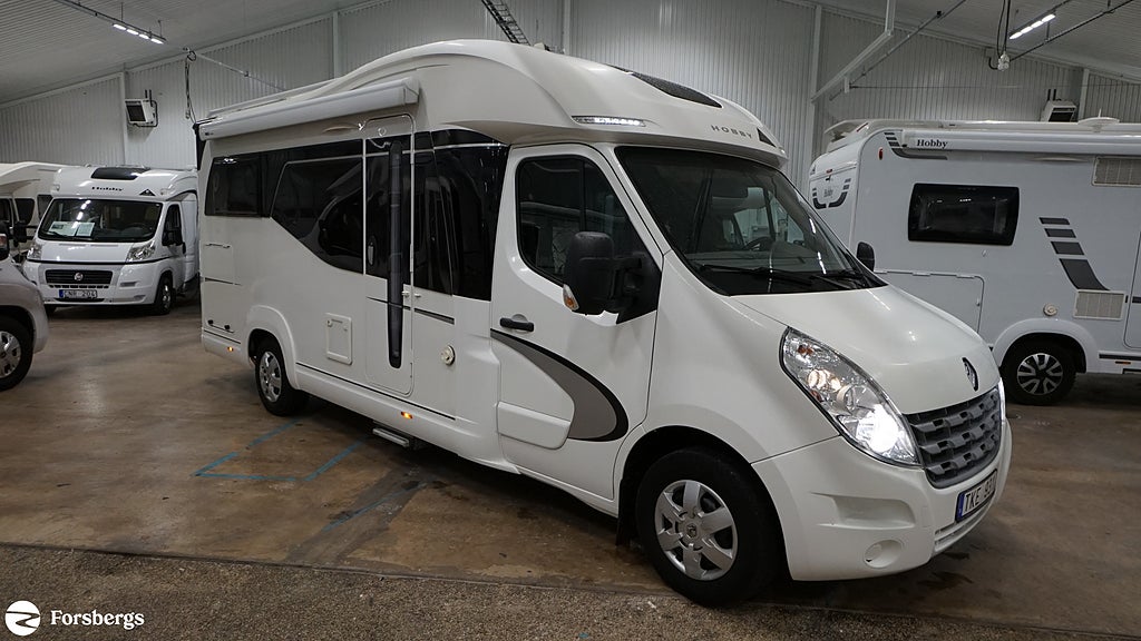 Hobby 65 HGE / Långbäddar / Taksäng / Solcell / Kamkedja