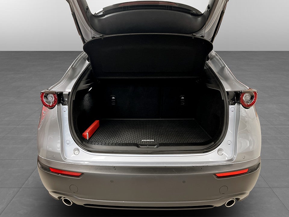 Bild på Mazda CX-30 Sky 2.0 SKYACTIV-G M 150hk B-KAMERA RATTVÄRME