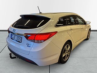 Hyundai i40 cw 1.7 Business Kamera/MoK-Värm/Drag/Skinn/Navi/Kedja