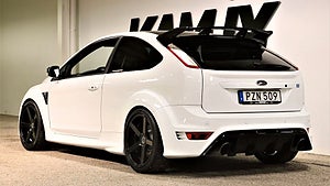 Ford Focus RS är en rallyinspirerad specialversion av Focus. 