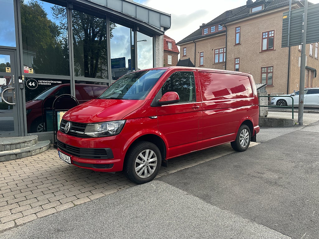 Volkswagen Transporter T30 2.0 TDI Proline / Drag / Moms 