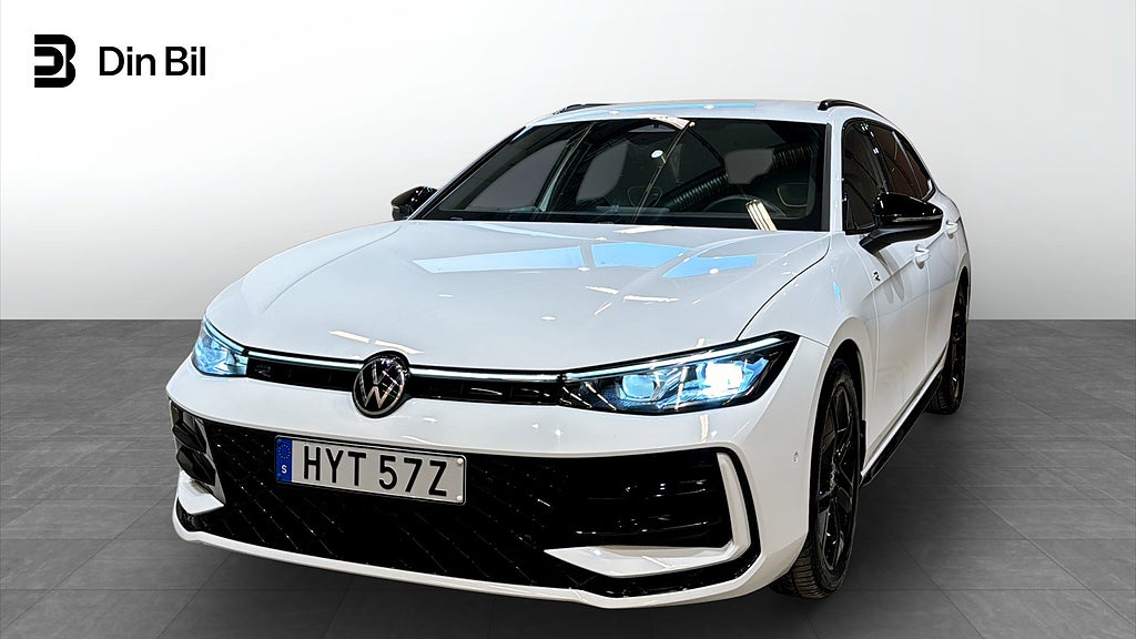 Volkswagen Passat Sportscombi R-Line Black TDI193 DSG 4M Drag