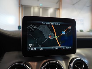 SUV Mercedes-Benz GLA 19 av 23