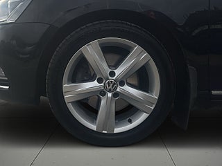 Volkswagen Passat Variant 2.0 TDI Drag/P-Värm/P-Sens/S&V-Hjul/Ad. farth.