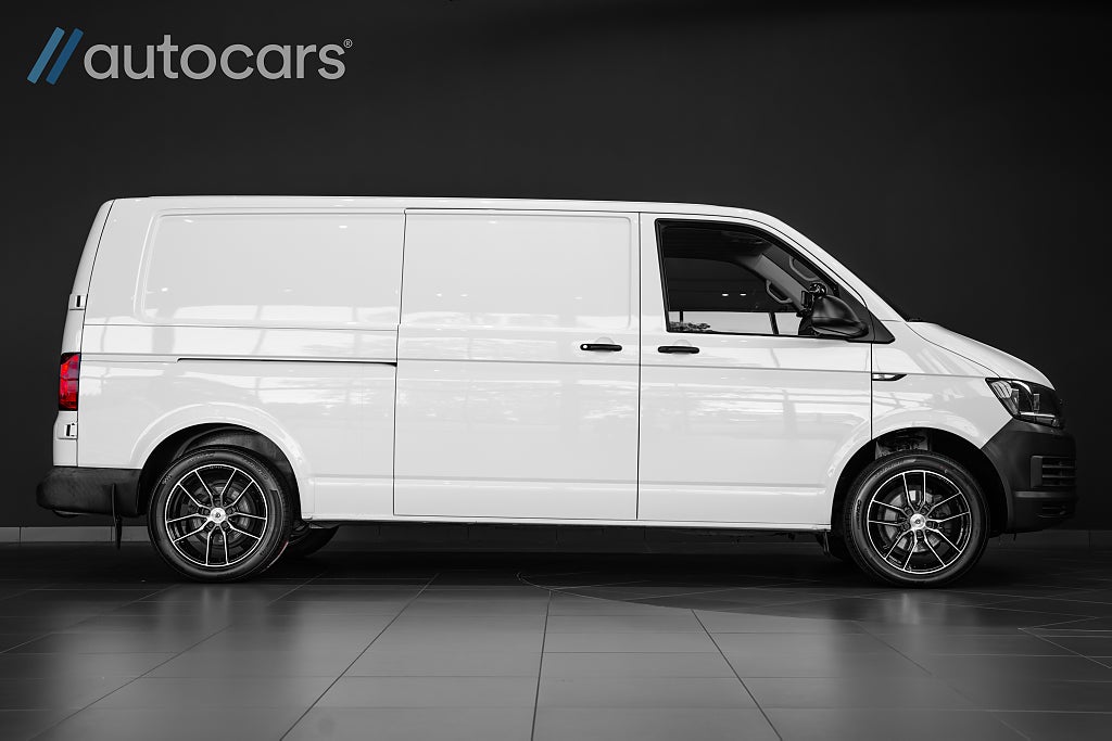 Volkswagen Transporter 150hk L2|Leasbar|Inredd |SE UTR