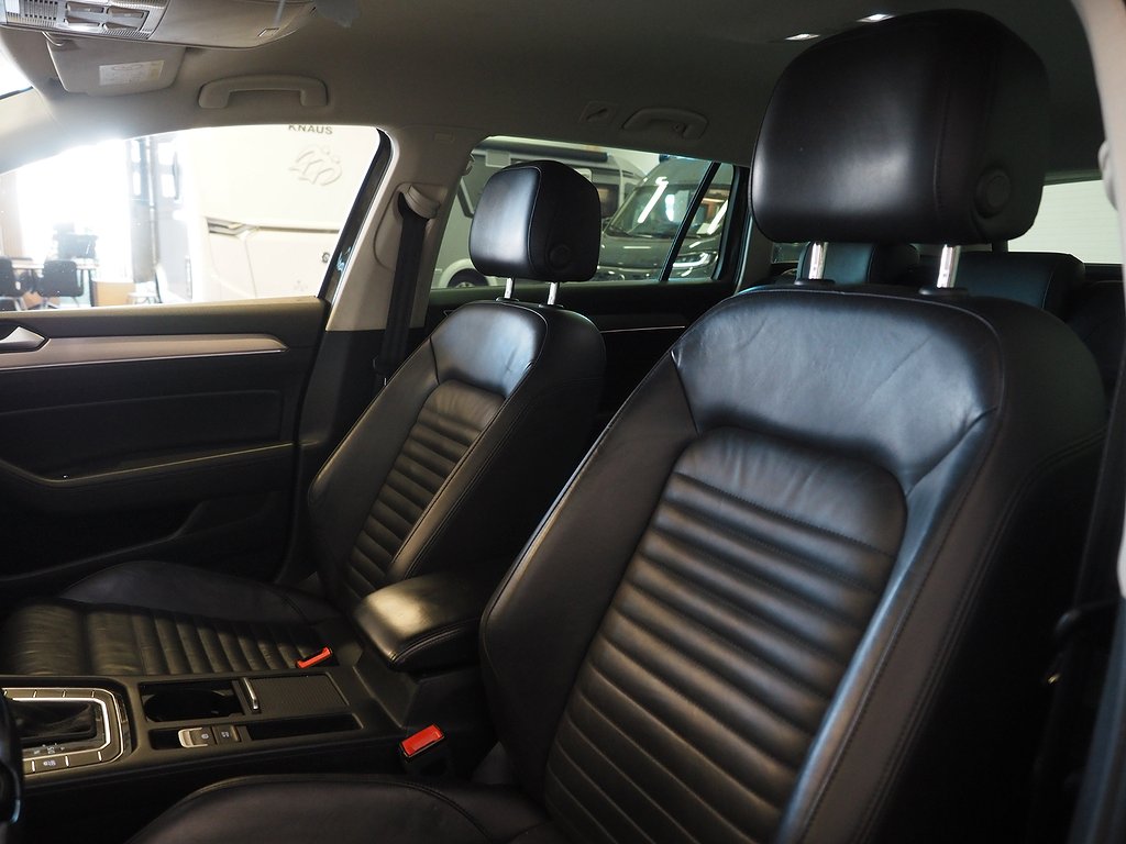 Volkswagen Passat SC TDI 190hk 4M GT |Drag|D-värm|Cockpit| 2015