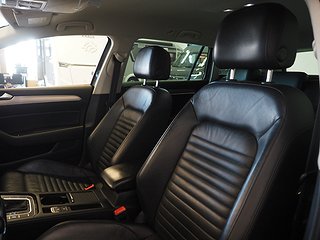 Kombi Volkswagen Passat 13 av 24