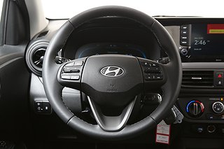 Halvkombi Hyundai i10 12 av 21