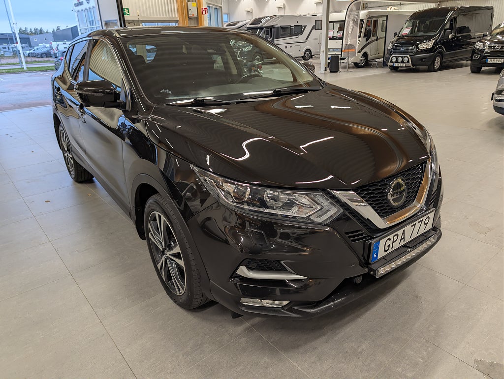 Nissan Qashqai 1.3 DIG-T DCT N-Connecta Drag/V-hjul