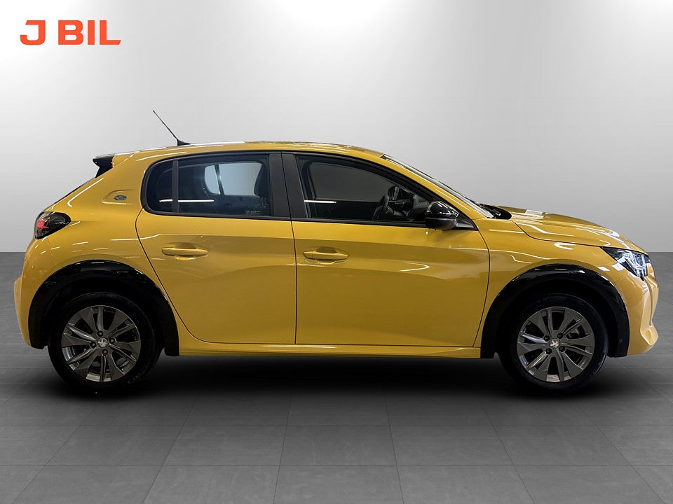 Bild på Peugeot E-208 5D Active 50 kWh 136hk Aut CARPLAY BACKSENSORER