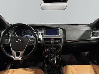 Volvo V40 Cross Country T3 Momentum Aut Värmare Kamera S&V