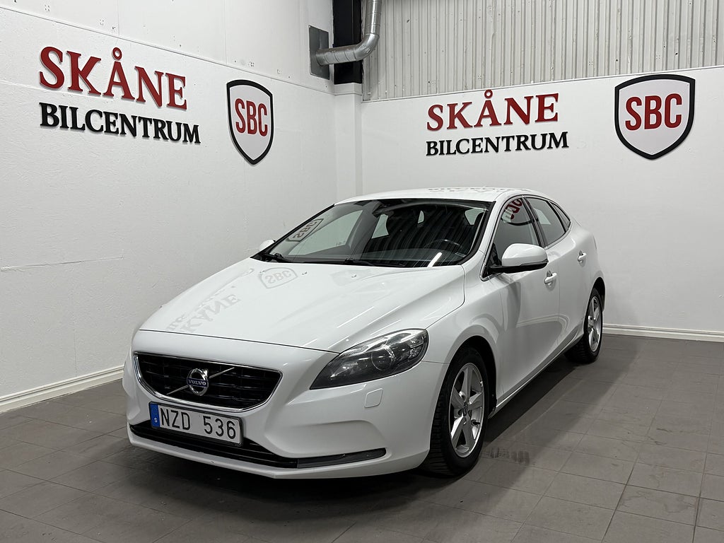Volvo V40 D2/ Nyservad