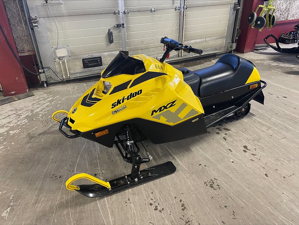 Ski-Doo Mxz 120  Barnskoter