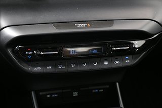 Halvkombi Hyundai i20 16 av 19
