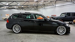 BMW 335 har modifierats så att den levereras 554 hästkrafter på hjulen och 711 Nm på hjulen. 