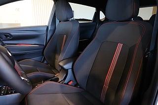 Halvkombi Hyundai i20 16 av 32