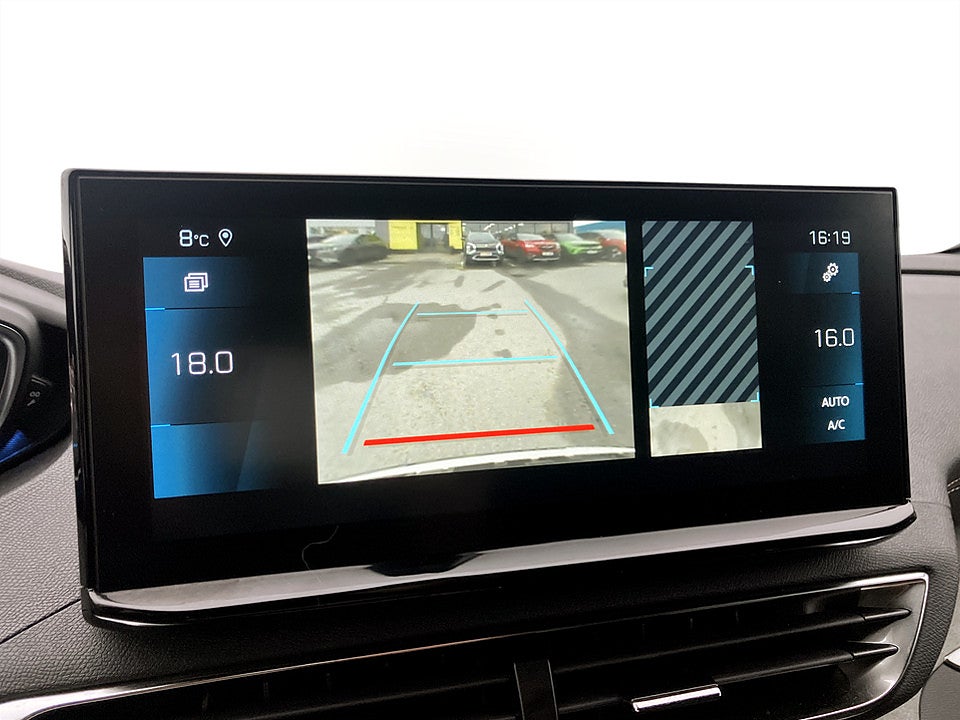 Bild på Peugeot 3008 GT 1.2 PT 130hk Aut B-KAMERA CARPLAY