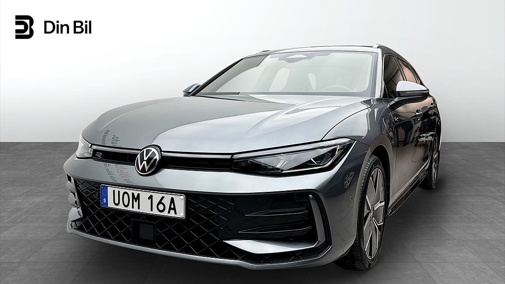 Volkswagen Passat R-line eHybrid 272hk/Drag/Panorama