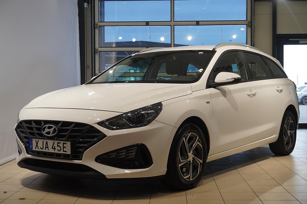 Hyundai i30 Kombi 1.0 T-GDi DCT MHEV Essential | Ränta 3,95%