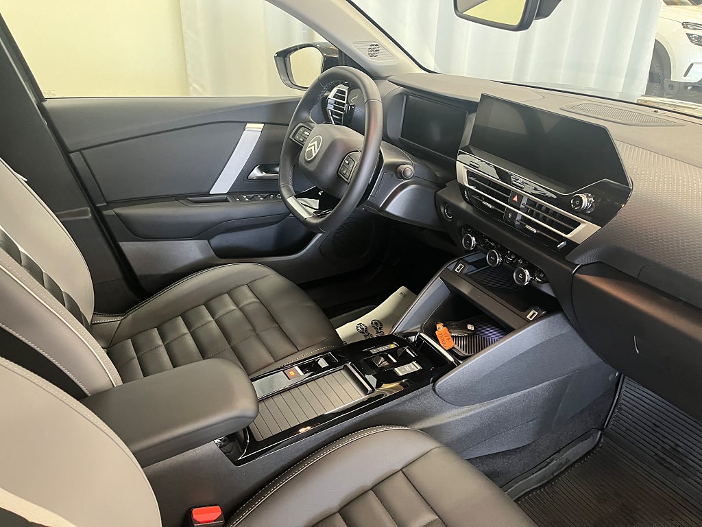 Citroën C4 Max 1.2 PureTech 130Aut  thumbnail