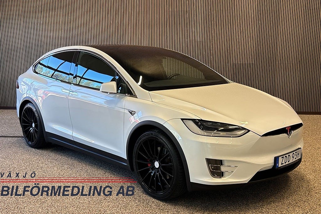 Tesla Model X Ludicrous Performance 7-sits 611hk