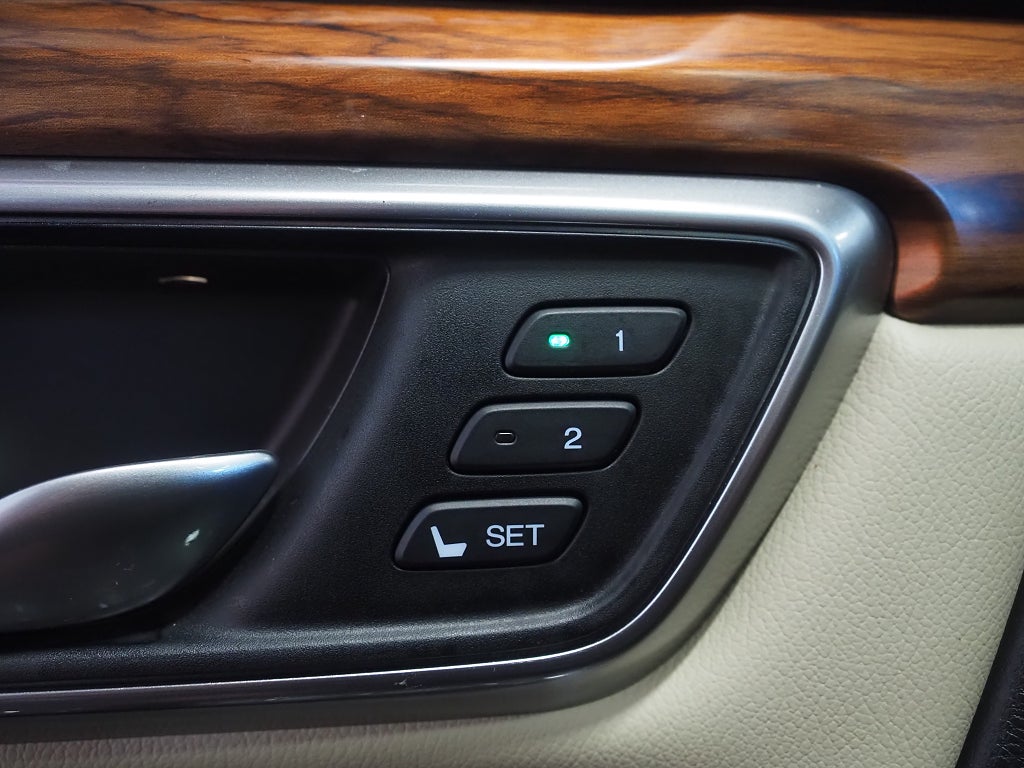Honda CR-V Hybrid AWD E-CVT Executive Kamera Navi Pano Skinn 2019