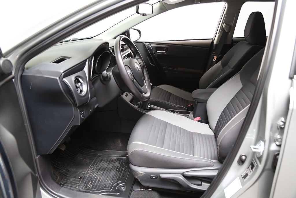 Toyota Auris 1,2 Turbo Active Plus 5d Kamera Comfortpaket 2015