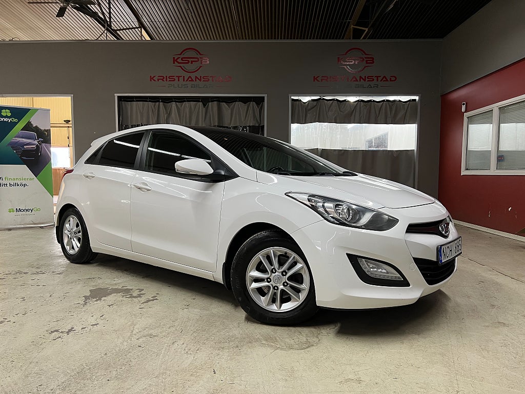 Hyundai i30 5-dörrar 1.6 CRDi Sport Euro 5