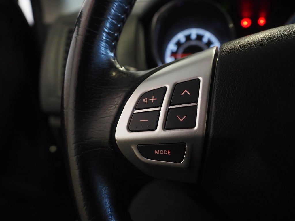 Mitsubishi ASX 1.6 MIVEC ClearTec AS&G 117hk Motorvärmare 1 Ägare 2012