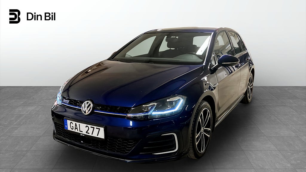 Volkswagen Golf GTE DSG /P-värmare/