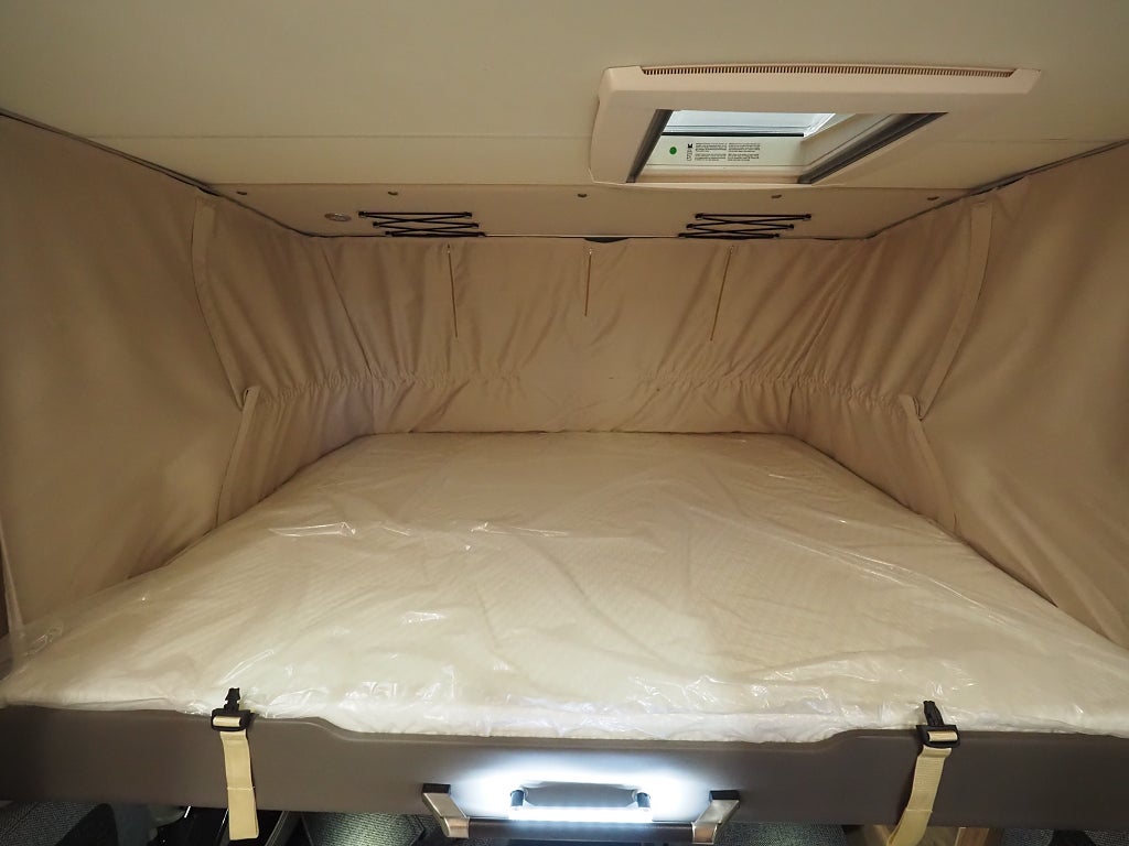 Knaus Sky I 700 LX Queenbädd Automat Markis Stort garage 3850kg 2018