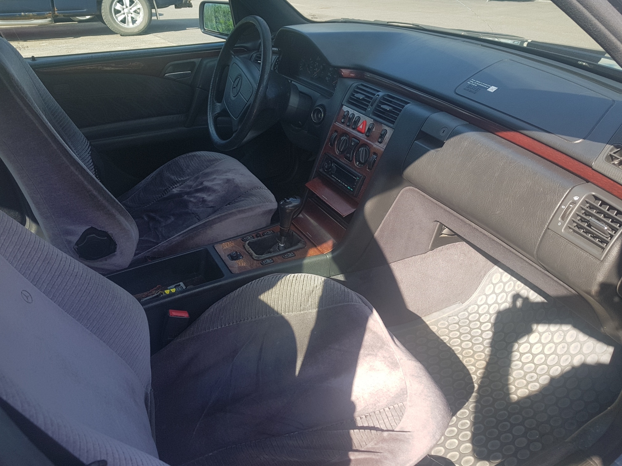 Mercedes-Benz E 290 D 1996, kuva 5/21