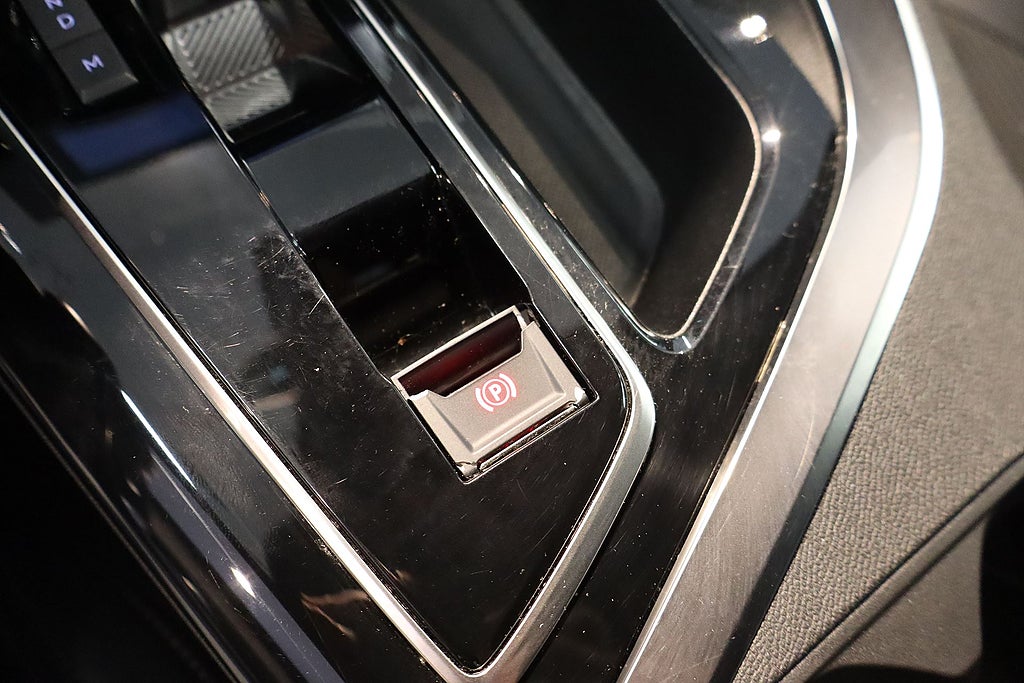 Bild på Peugeot 3008 GT 1.2 PT 130hk Aut - B-KAMERA, 1 ÄGARE